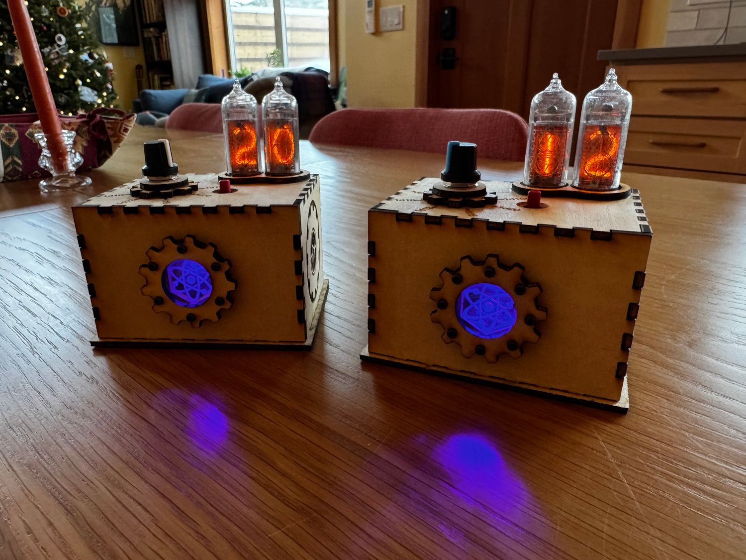 The Quantum Entropy Engine: Nixie Tube Dice